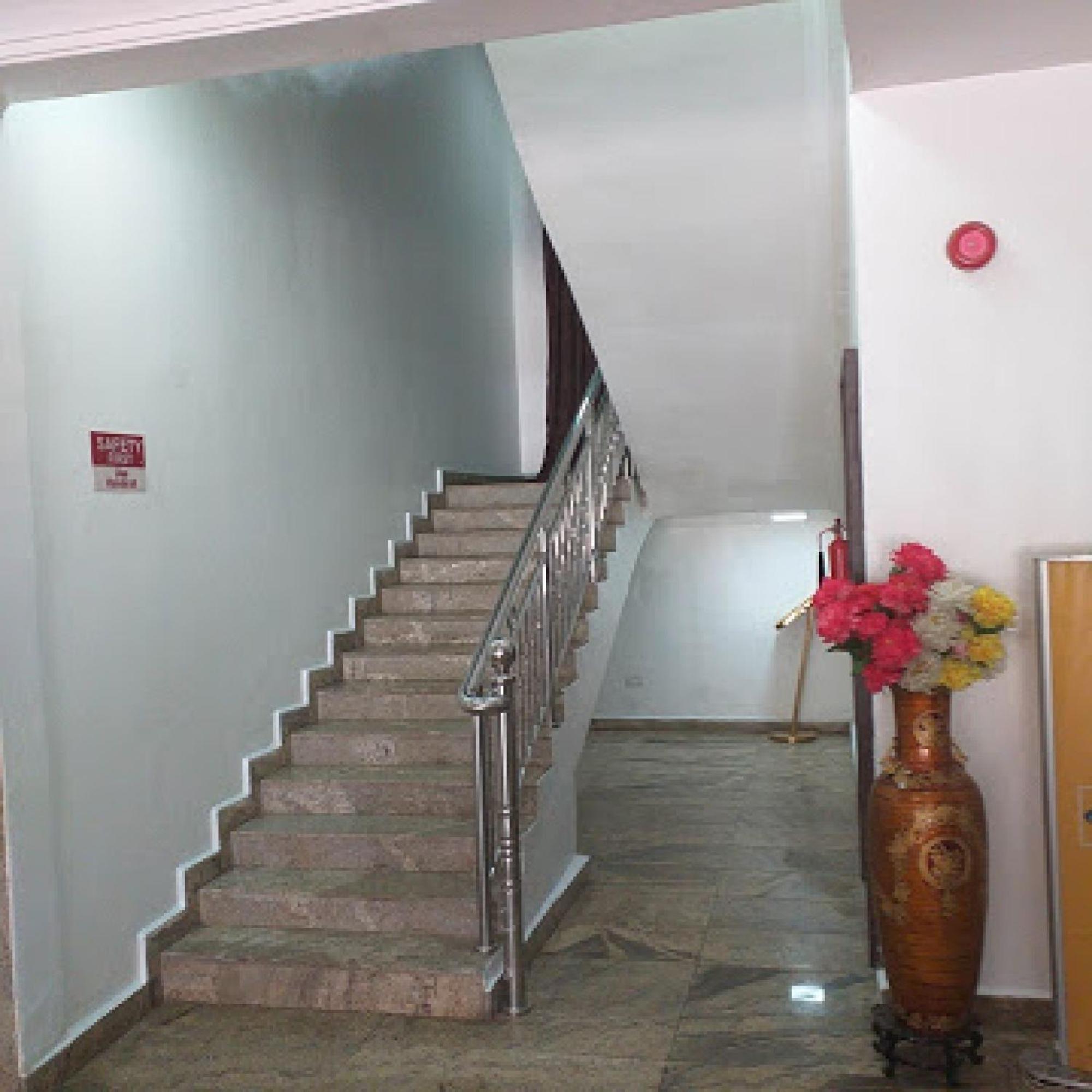 Room In Bb - Immaculate Royal International Hotel Owerri Exterior foto